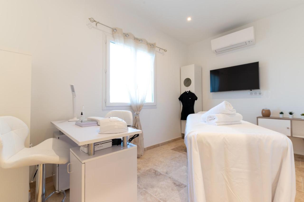 La Bastide Du Rocher Boutique Hotel & Spa 罗克布伦河畔阿尔让 外观 照片